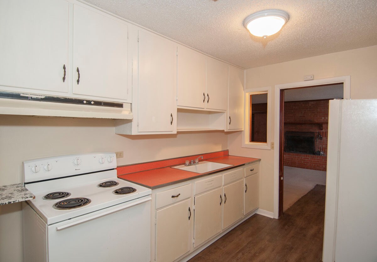 Foto principal - 2706 Curtis Dr