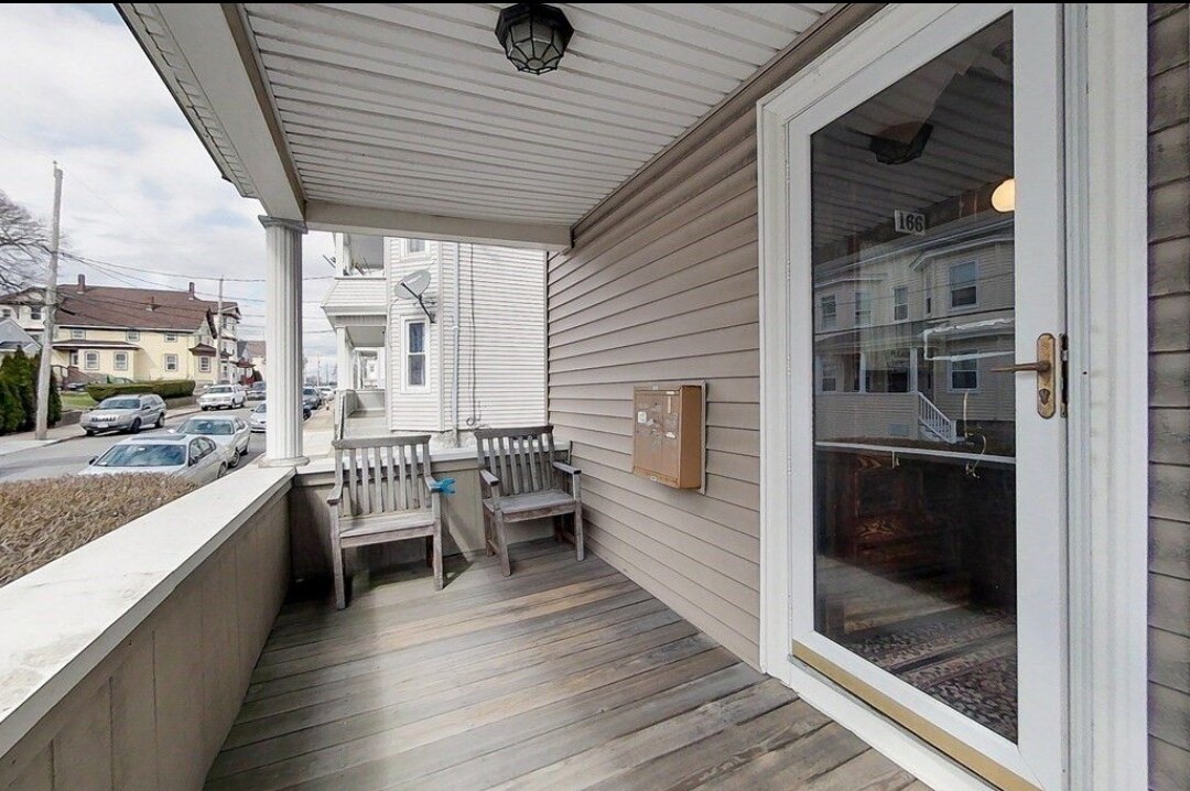 166 Irving St Unit 3 johnny, Fall River, MA 02723 Apartments in Fall