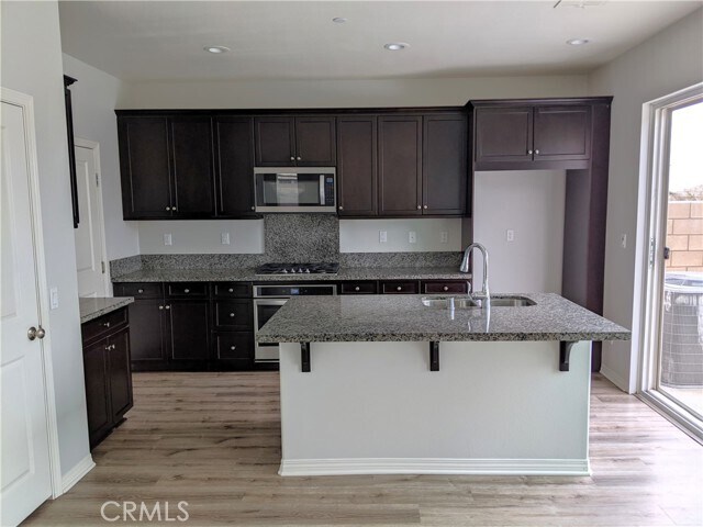 Foto del edificio - 6338 Creekstone Way