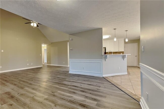 Building Photo - 1280 Waterwood Dr