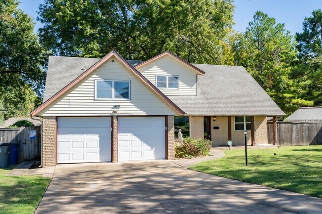 Foto del edificio - Gorgeous 4bed 2 Bath Home!