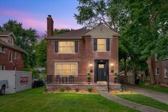 Building Photo - 674 Alter Rd