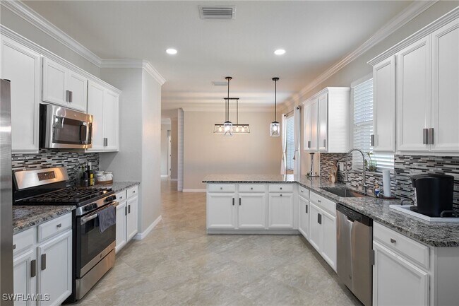 Building Photo - 17589 Timberline Pkwy