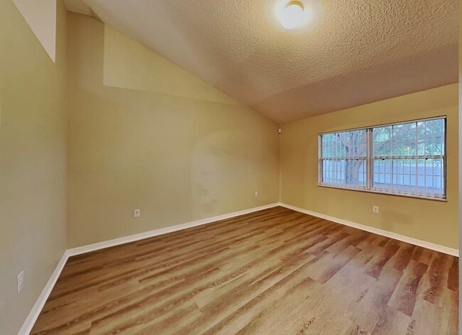 Foto del edificio - 2486 W Moonlight Ln