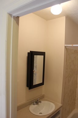 Building Photo - 2 Bedroom Townhouse for Rent in Bridgewater