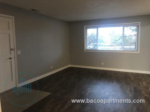 Building Photo - Shasta Villa Apartments
