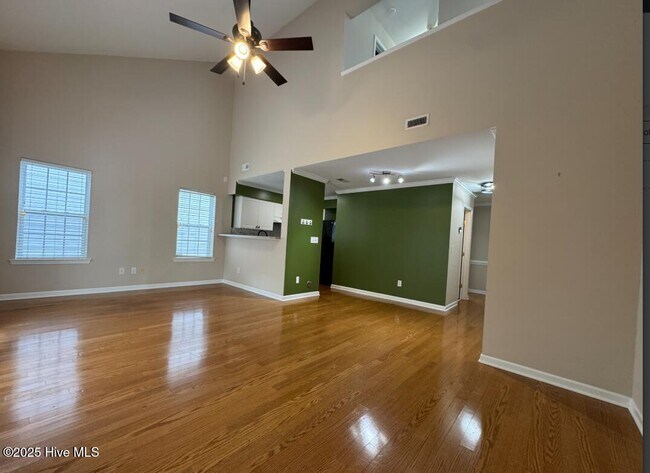 Foto del edificio - 4528 Crawdad Ct