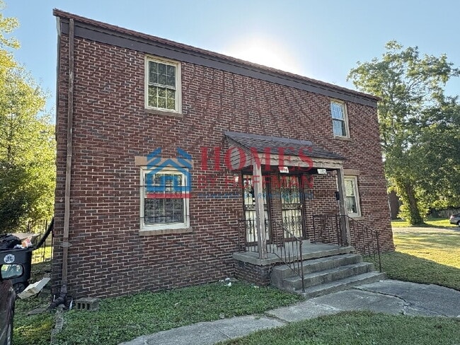 Foto del edificio - Two Bedroom Townhome | Fenced in Back Yard