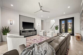 Building Photo - 5758 Riverside Dr