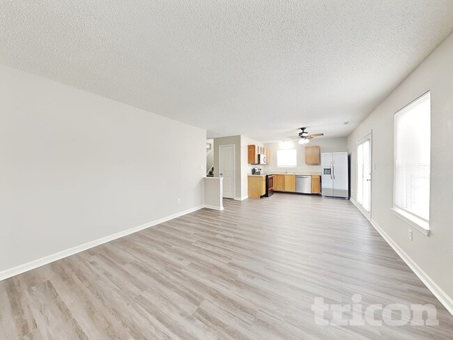 Building Photo - 10510 Candy Apple Ln