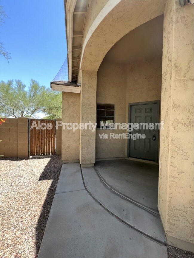 Building Photo - 1465 Natasha Dr