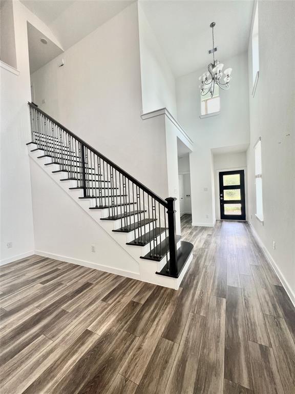 Foto del edificio - 8034 Whisper Grove Dr