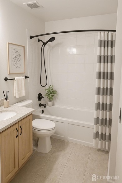 Foto del edificio - 911 Ravens Crest Dr