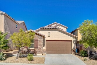 Building Photo - 7272 Spring Flower Ave