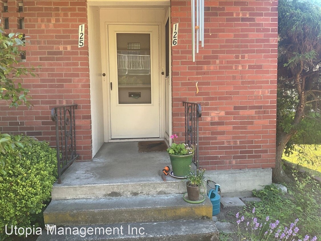 Primary Photo - 1 br, 1 bath House - 901 N. Forest #125