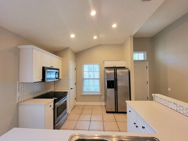 Foto del edificio - 3 bedroom house for rent in NE Tallahassee...