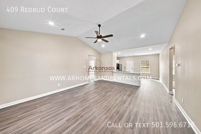 Foto del edificio - 409 Redbud Ct