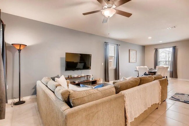 Building Photo - 11707 Prado Ranch Blvd