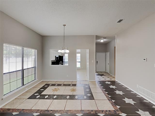 Foto del edificio - 2544 Forest Creek Dr