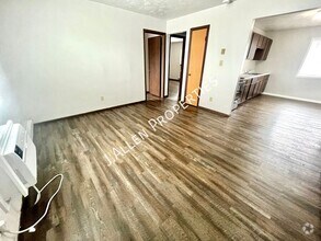 Building Photo - 107 Gold Strike Dr