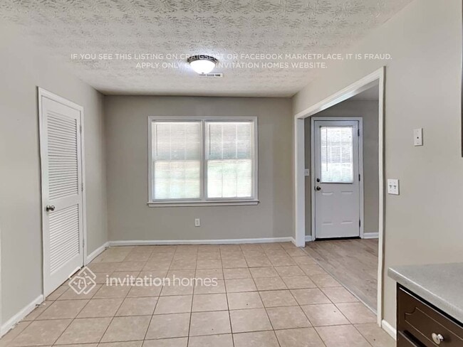 Building Photo - 105 Mountain View Cir