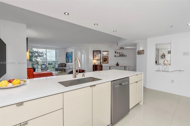 Building Photo - 9055 SW 73rd Ct