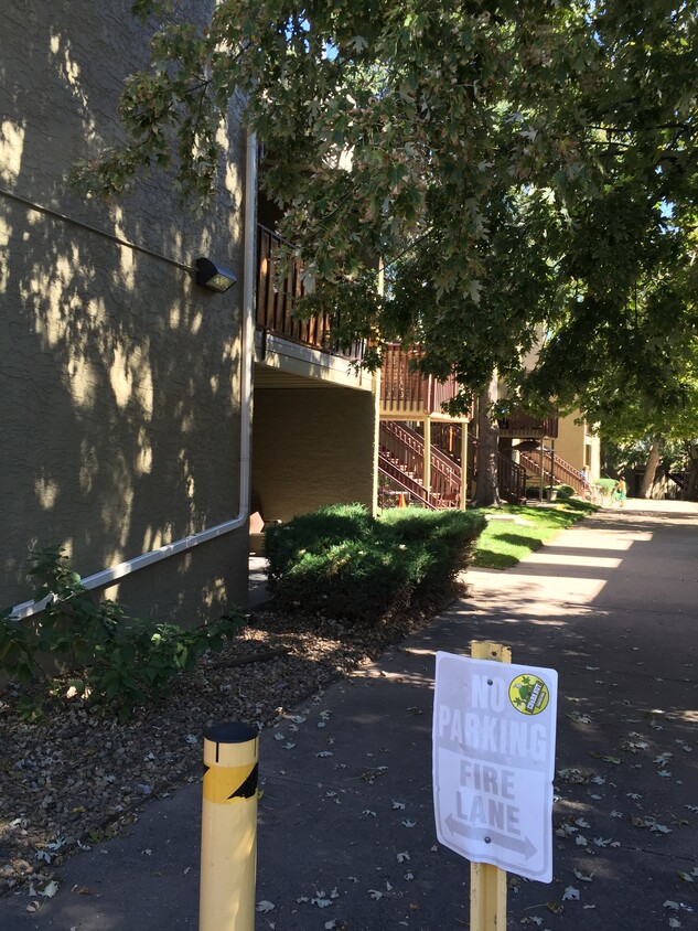 Primary Photo - 5300 E Cherry Creek South Dr