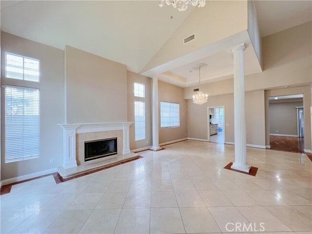 Building Photo - 339 E Floral Ave