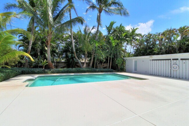 Foto del edificio - 402 NW 7th St