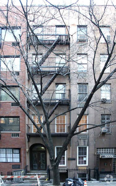 Building Photo - 329 E 52nd St