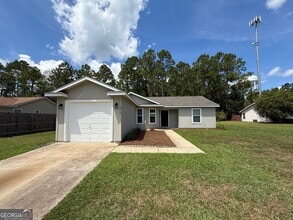Building Photo - 213 Aidan Ct