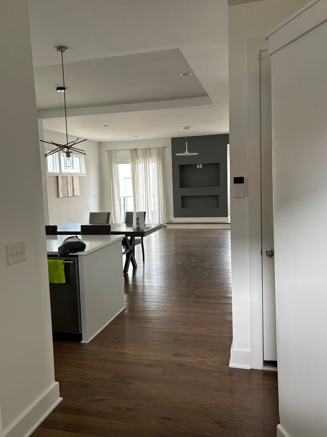 Photo - 908 Southside Pl Townhome