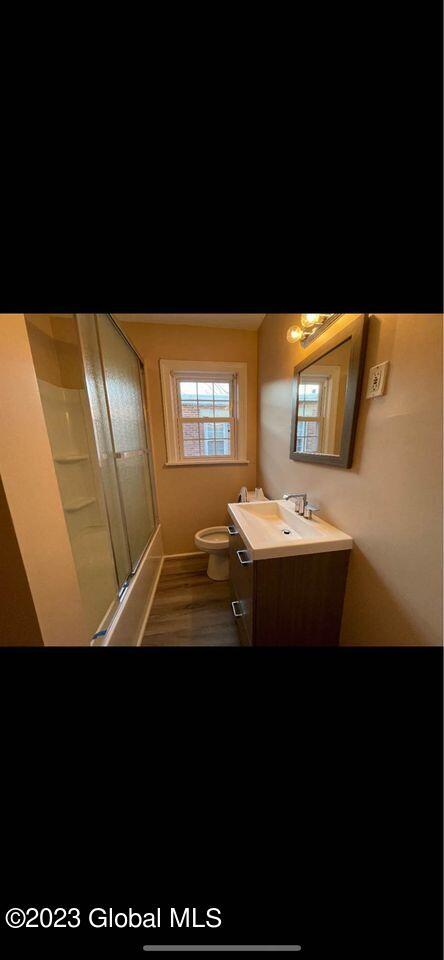 Foto del edificio - 2224 Crescent Rd