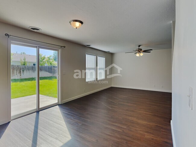 Foto del edificio - 19735 Susquehanna Way