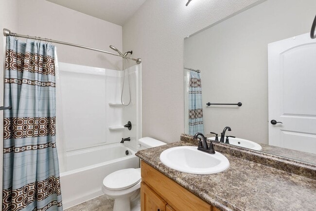 Foto del edificio - Stunning 3 Bedroom Ranch in Raindance