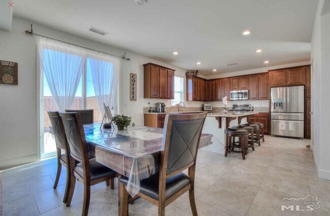 Foto del edificio - 7260 Quill Dr