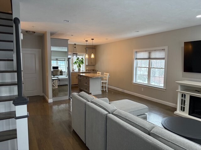 Foto del edificio - 176 Main St