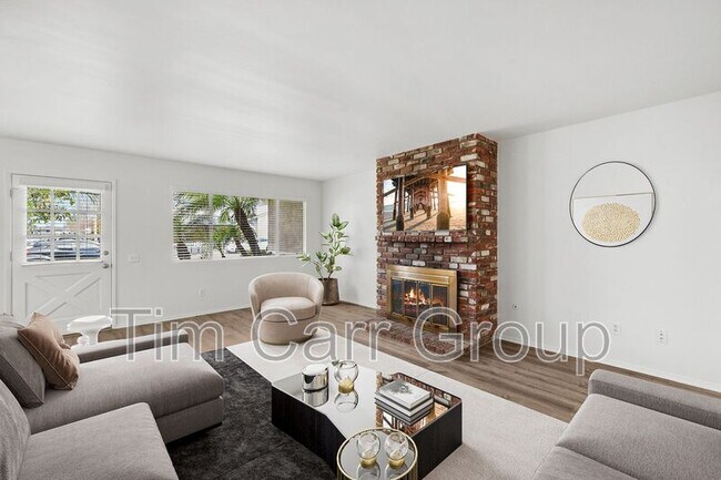 Foto del edificio - 375 Woodland Pl