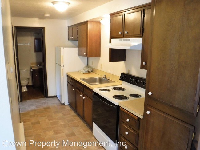 Foto del edificio - 3501 Manor Dr NE