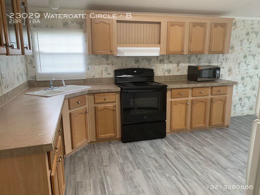 Foto principal - 23029 Watergate Cir