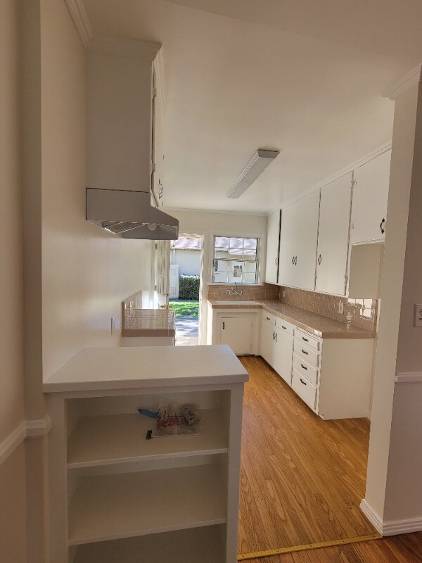 Foto del edificio - 13644 Leadwell St