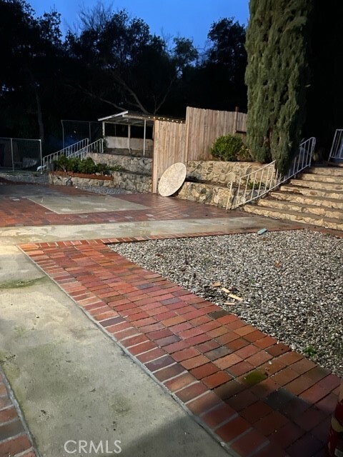Primary Photo - 5149 La Canada Blvd