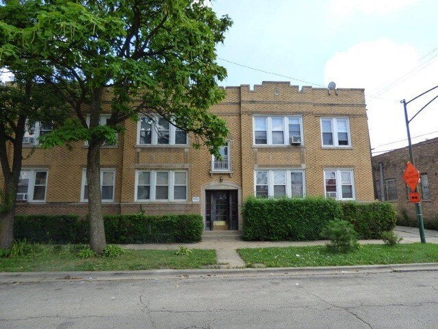 Foto del edificio - 3217 N Linder Ave