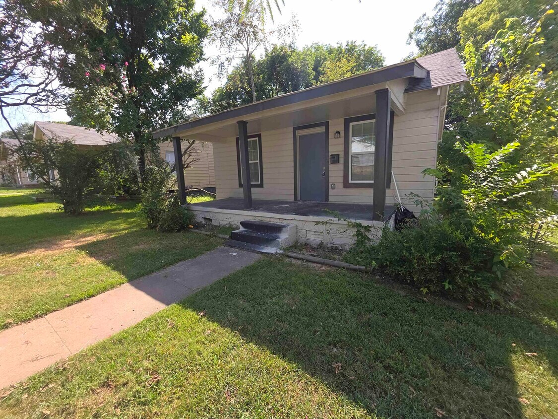 Foto principal - 1721 N Olive St