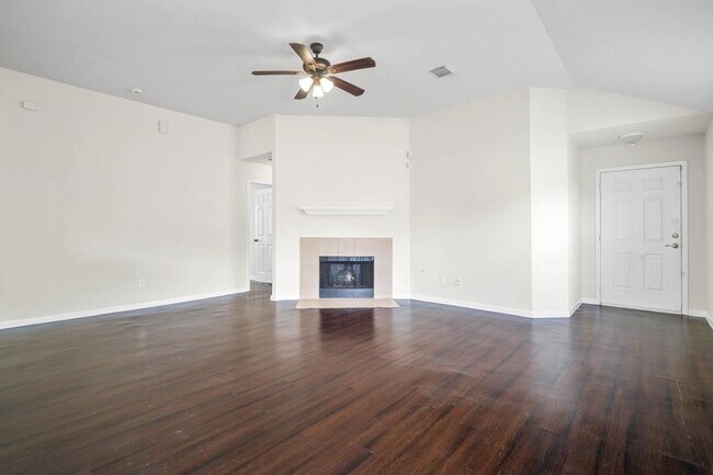 Building Photo - 6631 Portlick Dr
