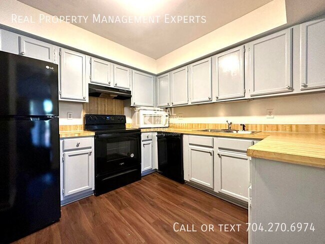 Building Photo - Beautiful 2BR/2BA Condo in Brandywine Comm...