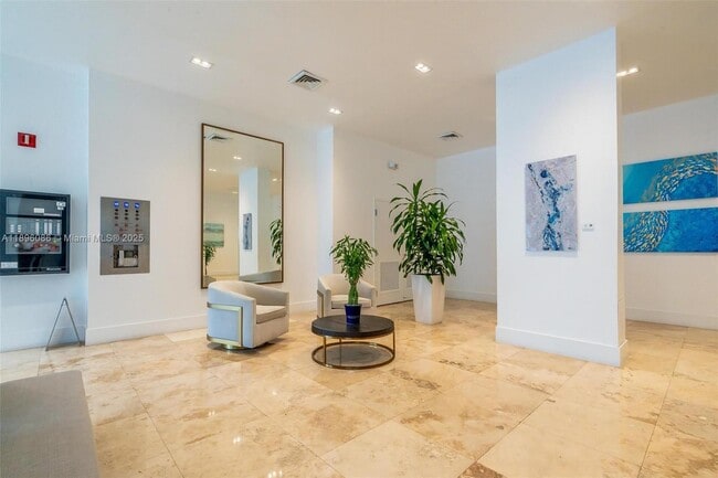 Foto del edificio - 2101 S Ocean Dr