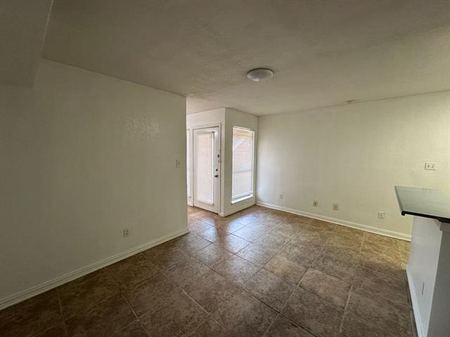 Foto del edificio - 9825 Walnut St