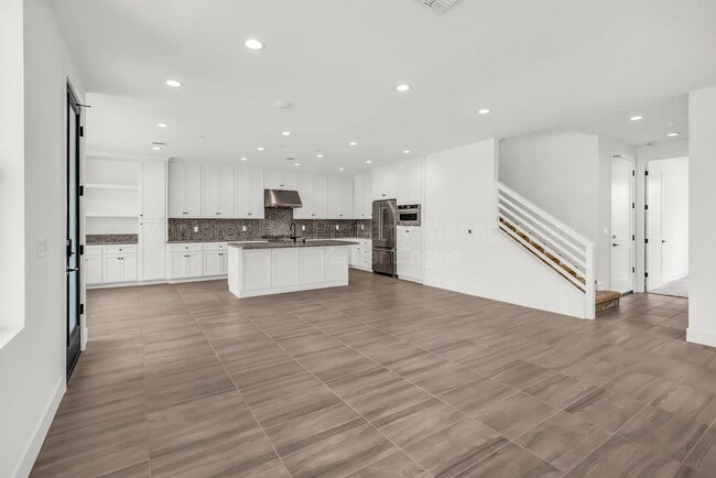 Building Photo - 111 Sea Shell Ave