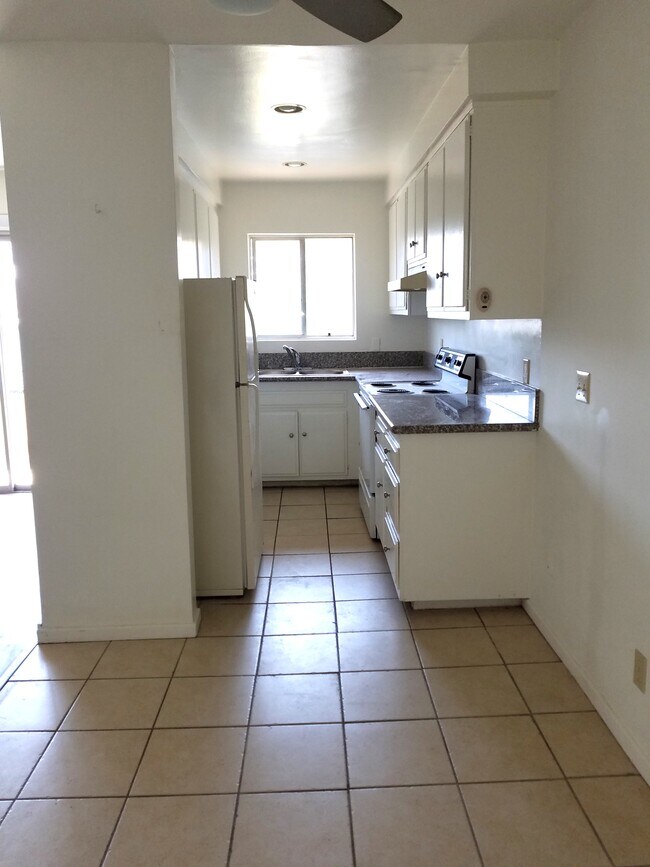 Foto del edificio - 1533 Hi Point St